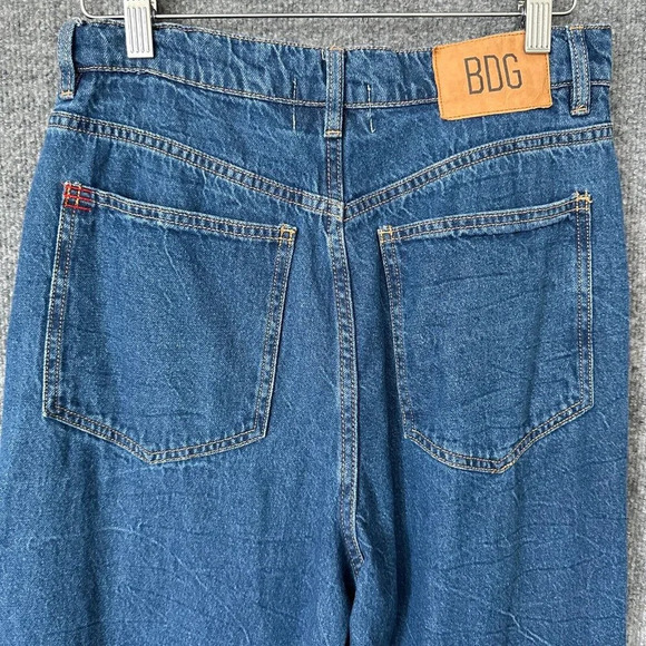 BDG Jeans Womens 28 Crinkle Blue Wash High Rise Loose Straight Leg Casual Denim - Picture 5 of 16
